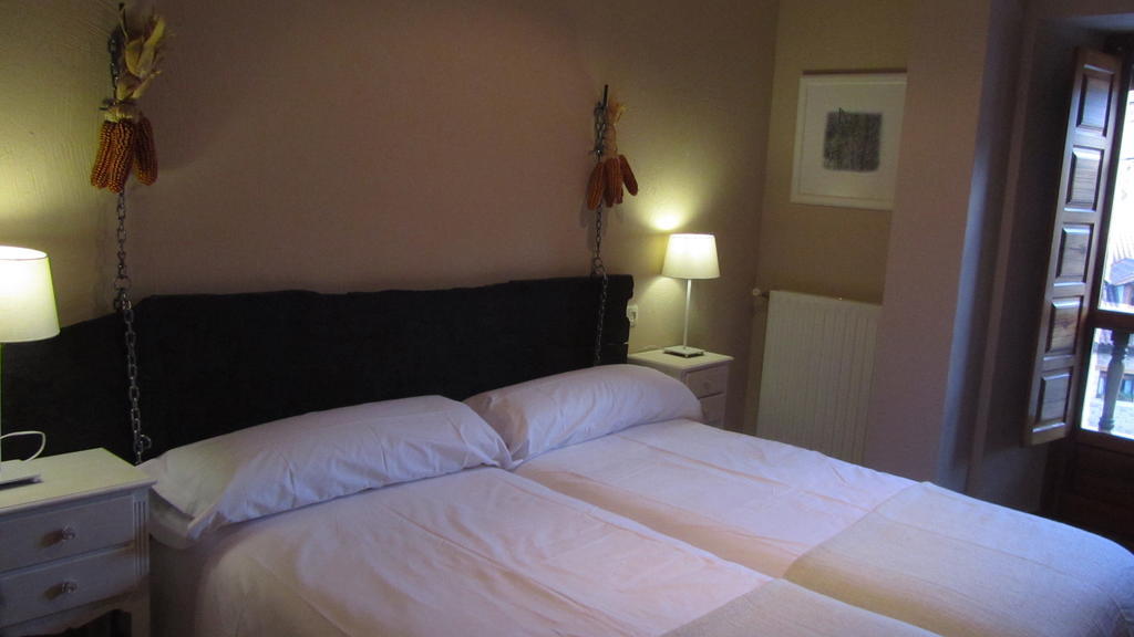 Posada Rural Bistruey Potes Kamer foto