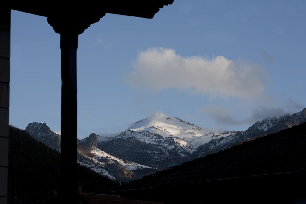 Posada Rural Bistruey Potes Buitenkant foto